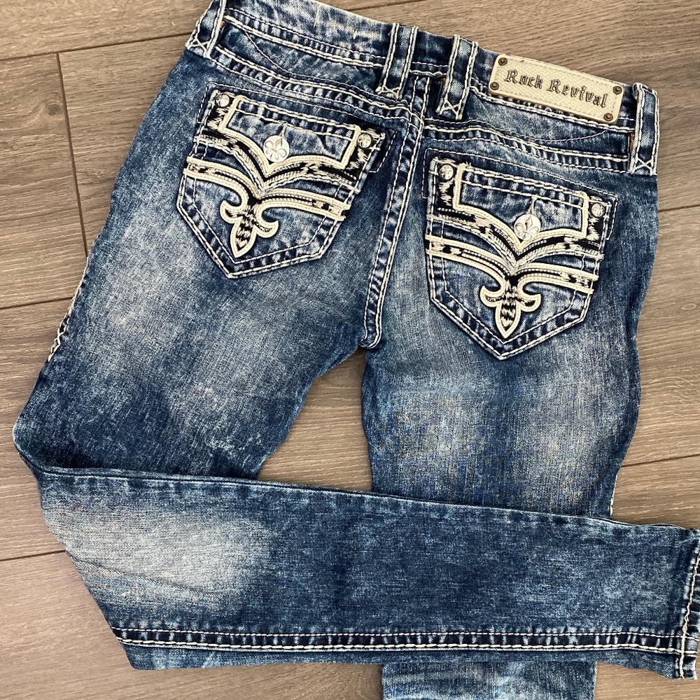 Rock Revival Medium Wash Skinny Jeans